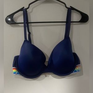 PINK bra. Navy rainbow. 34DD